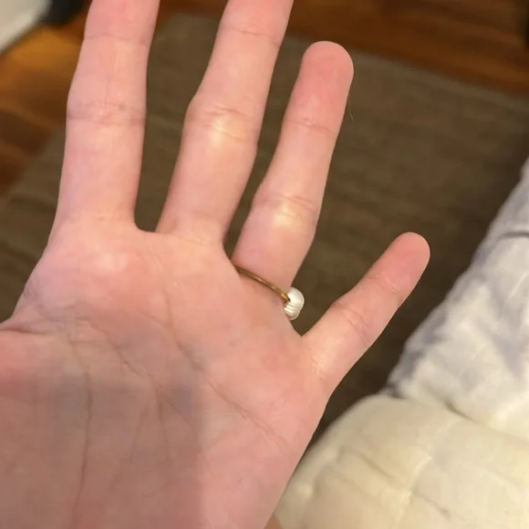 Pearl ring - Picture 2 of 2